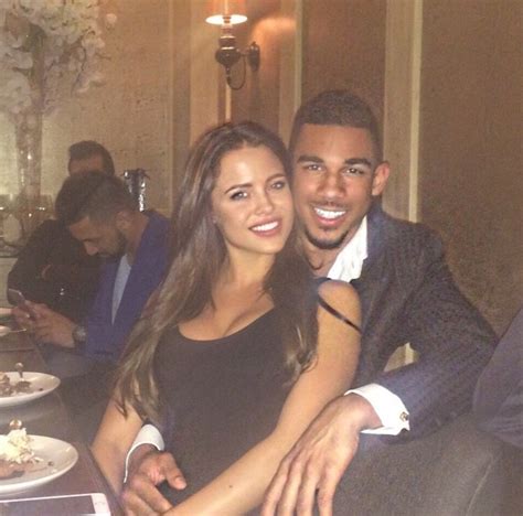 San jose sharks left winger evander kane will miss thursday's game against the panthers after announcing that he and his wife recently lost a child during pregnancy. Wives and Girlfriends of NHL players