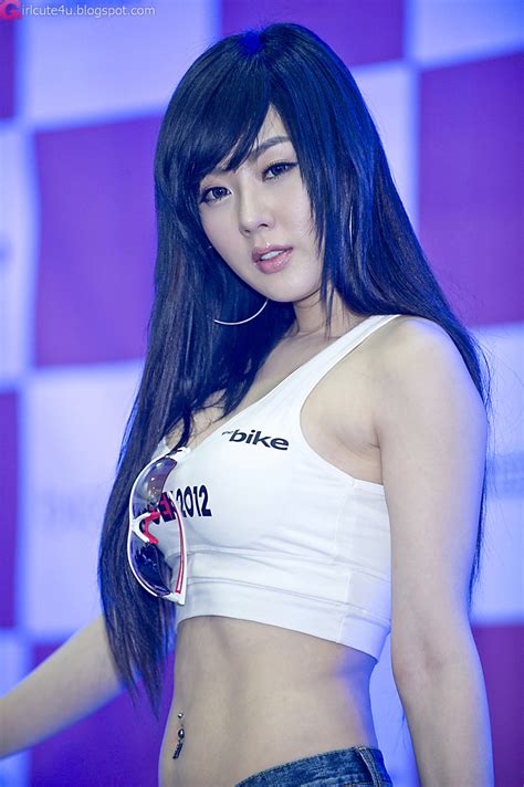 Lesbea stunning blue hot for girls 10 min. Cute Asian Girl: Hwang Mi Hee - SPOEX 2012