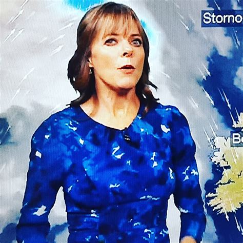 Join facebook to connect with louise lear and others you may know. Louise Lear Young - Louise Lear Bbc Weather Presenter Hand ...