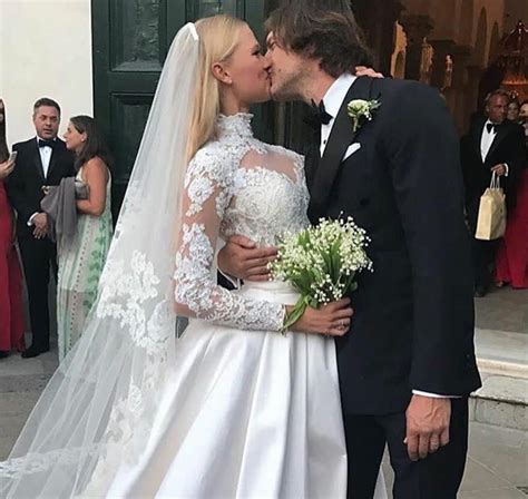 Check spelling or type a new query. VITA SIDORKINA-MORABITO | Famous wedding dresses ...
