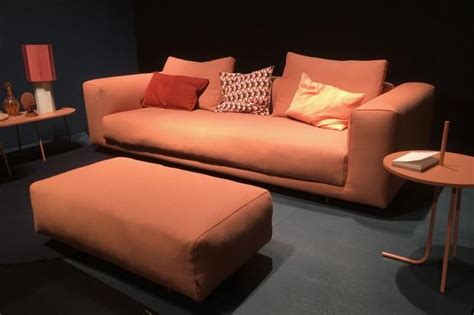 Ideal auch, um die couch nach dem winter wieder frühlingsfrisch zu machen! Die neuen Sofas von der imm cologne 2018 | Waschmaschine ...