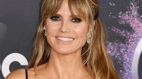 Nach dem abitur machte sie ein praktikum in der. Heidi Klum postet sexy Schnappschuss - doch zeigt sie uns ...