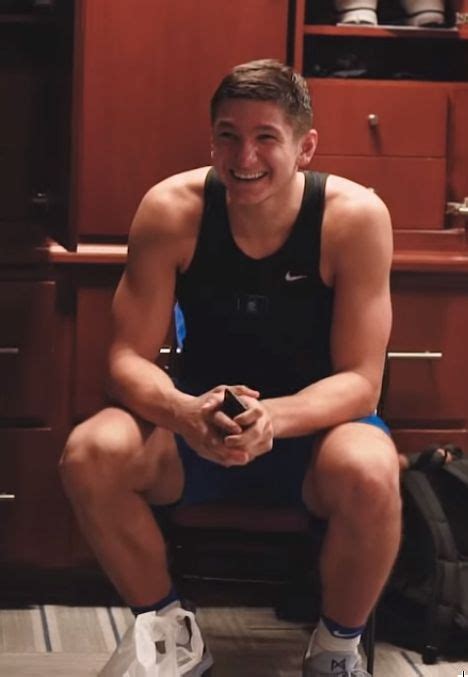 Go on to discover millions of awesome videos and pictures in thousands of other categories. GraysonAllen🏀locker room | Grayson allen, Grayson, Duke ...