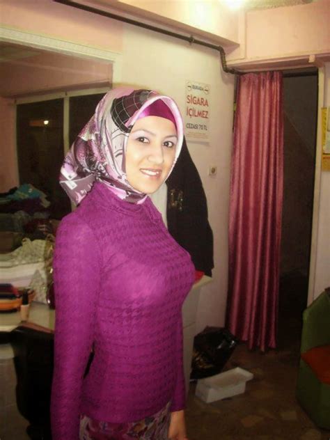 Terima kasih sdh menonton :) like & subscribe ya gass. Wanita Jilbab Seksi Jilboobs: 2016