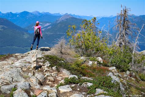 Experience 180 kilometers of hiking. На вершину Tin Hat по знаменитой Sunshine Coast Trail ...