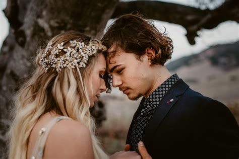 The language used in romeo and juliet full text is slightly different to. Romeo and Juliet Wedding Ideas | POPSUGAR Love & Sex Photo 38