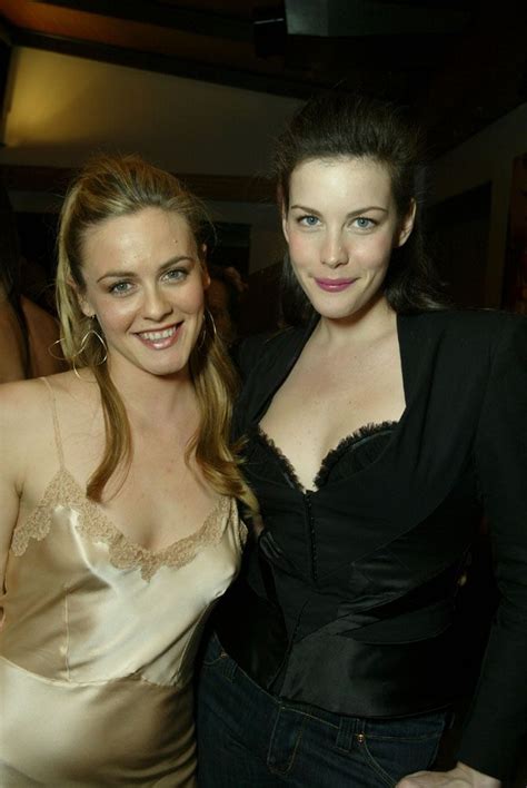 Pv aerosmith crazy with liv tyler and alicia silverstone. Alicia silverstone and liv tyler ALEBIAFRICANCUISINE.COM