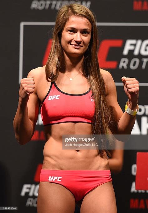 How do we know they're the hottest? (video) Karolina Kowalkiewicz on Jodie Esquibel "I am a ...