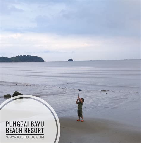 This place is situated in johor, malaysia, its geographical coordinates are 1° 26' 0 north, 104° 17' 0 east and its original name (with diacritics) is kampung punggai. Family Gathering di Punggai Bayu Beach Resort