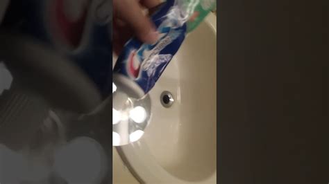 However, it is important to do it the right way so that it. how to clean a xbox 360 disc with TOOTHPASTE??? - YouTube