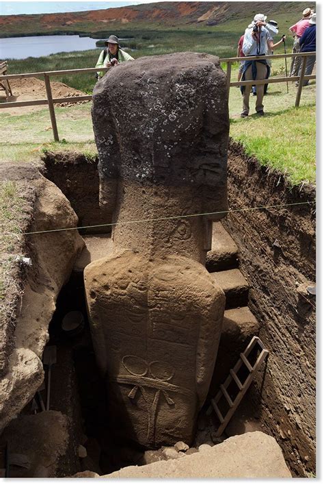 Easter island is 3,200 km west of chile, which has legal control over it, and is 2,000 km east of. Rare Petroglyphs on Easter Island Statues | Easter island ...