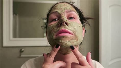 Detox, masks, benefits, and dangers. How To Use Indian Healing Clay Mask - YouTube