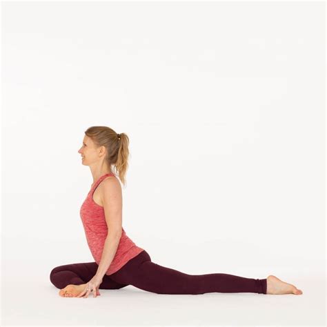 Butterfly stretch to do it: How to do Pigeon pose / Eka Pada Rajakapotasana | Ekhart ...