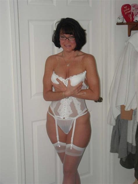 66.361 kinky vintage mom vídeos gratuitos encontrados en xvideos con esta búsqueda. Only Amateurs Need Apply