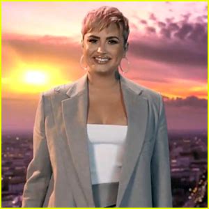 We love all the sides of demi lovato: Demi Lovato Covers 'Lovely Day' For 'Celebrate America ...