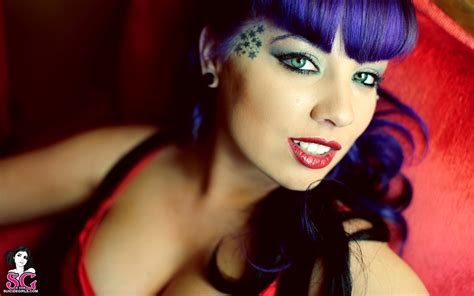 Fay suicide, suicide girls, blue hair, portrait, headshot, women. La marquise Angelique: Suicide Girls style