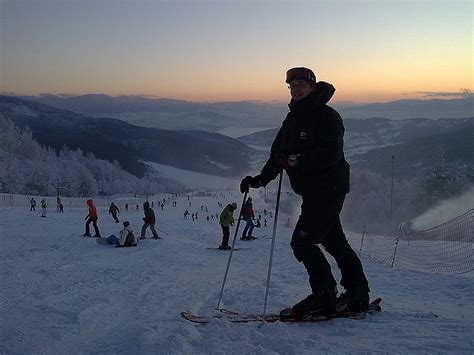 Orientacyjny filmik z góry żar dla tych co nie byli na górze żar, a chcą się tam udać i latać na paralotni. Beskid Mały - Góra Żar - narty | Moje podróże - Jacek Musioł