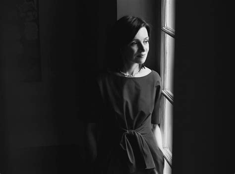 The new president of moldova is 46 years old. Fotografia virala cu Maia Sandu - prima femeie presedinte ...