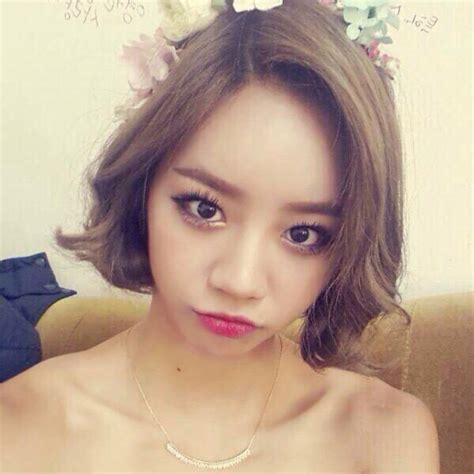 #hyeri #girl's day #lee hyeri #gifs #gif:gsd #gif:hyeri #ay what up lmao #man it's been forever since i that might be why youth is beautiful. Eye Candy: 20 females stars who rock short hair | allkpop.com