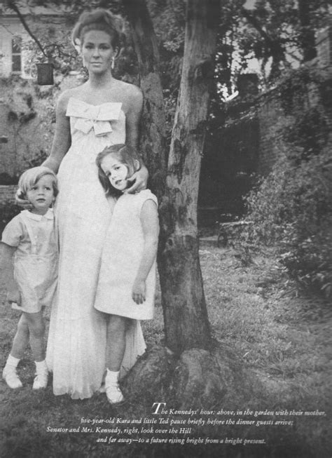 September 9, 1936, riverdale, bronx, new york m: Joan Bennett Kennedy and children, circa 1965 | Kennedy ...