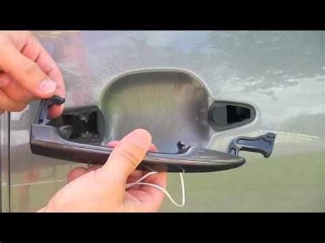 Sweet ride with power door and inbuilt dvd for luxury pleasure. How To Replace A Toyota Sienna's Center Hinge On The Sliding Door 2005