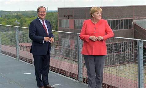 Maulkorb für laschet von merkel? Armin Laschet bleibt auf Merkel-Kurs: "Kurs der Mitte war ...