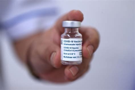 More news for pass sanitaire france vaccin » Vaccin AstraZeneca : un délai plus long entre les doses et ...