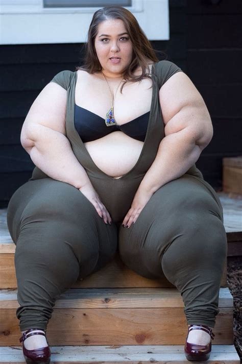 Ssbbw feedee fat gaining girl. Les 142 meilleures images du tableau Mega Ssbbw sur ...