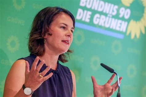 In 20121 the greens named her as its candidate for chancellor. Grünen-Chefin kritisiert DFB-Führung - „Unglücklich"