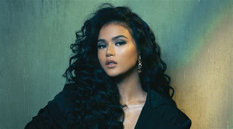 Maris racal releases new single, 'kahit na anong sablay'. Maris Racal Anchors On Music And Emerges As A Woman Of Her Own Making