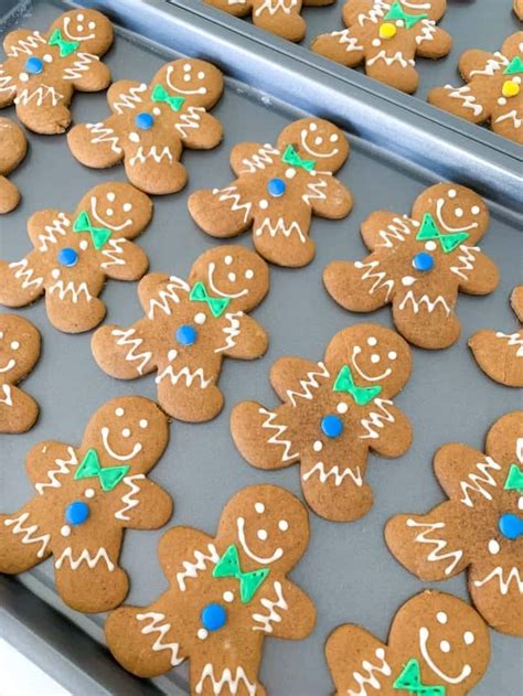 Archway cookies, wedding cake cookies, holiday limited edition, 6 ounce $8.50($1.42 / 1 in stock. Archway Iced Gingerbread Man Cookies - Dave S Cupboard ...