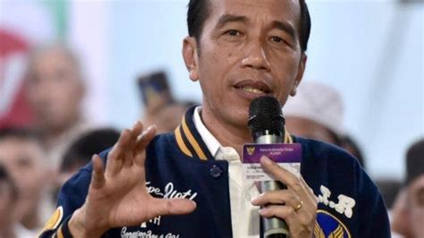 Gaji ke 13 yang harusnya dicairkan sekitar bulan juli atau saat memasuki tahun ajaran baru. Gaji 13 untuk PNS, TNI, Polri, Pensiunan Tahun 2020 Naik ...