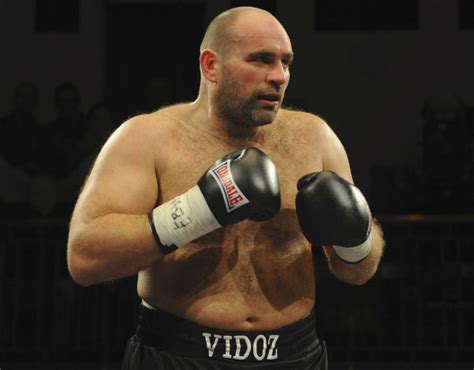 Latest boxing news about paolo vidoz. Le mille vite di Paolo Vidoz: pugile fuori e rugbista ...