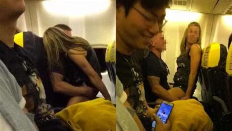 Amateur couple making a pov sextape more. Sexy Ryanair ! Hôtesse de l'air et steward, PNC Contact