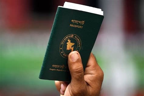 The bangladesh authorities will retain passports of any passengers in quarantine and will return them at the end of the quarantine period. Apply Vietnam visa online (Vietnam e-visa) for citizens of ...