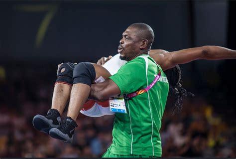 Nigeria's blessing oborududu is overcome with emotion after winning a gold medal in the 68kg women's freestyle wrestling at the commonwealth games. Blessing Oborududu Wins Gold At Comonwealth Games (Photos ...