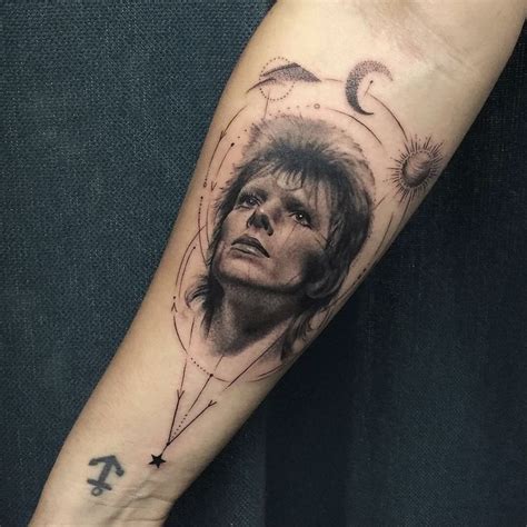 The born this way singer shared a video with fans on snapchat on sunday in which she's getting inked by tattoo artist mark mahoney. 2393 best BIG on Bowie images on Pinterest | David bowie ...