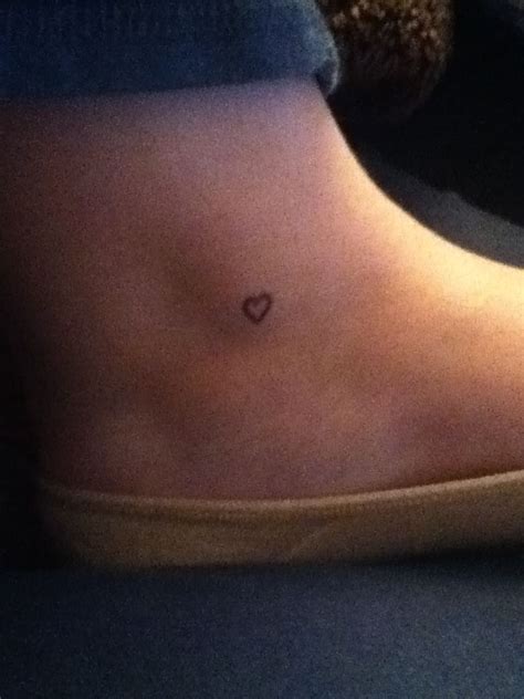 At their best, elegant tattoos are understated, sophisticated and symbolic. Small, cute, simple, not much meaning. | Small tattoos ...