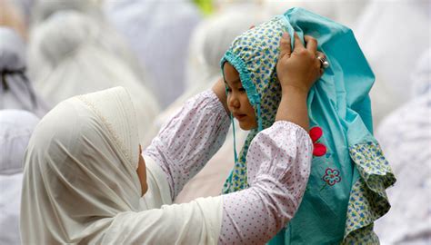 Rabiah qulaibah nazhifah yang artinya. Keutamaan Anak Perempuan Dalam Islam