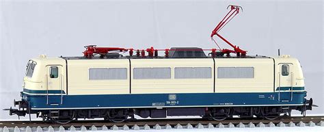 Auf der seite von ls ist nichts zu erfahren und bei einigen händlern ist sie schon seit 2013 als neuheit angekündigt. LS Models Electric locomotive BR 184 - EuroTrainHobby