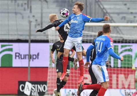 Lee probiert es zentral vor dem strafraum mit einem steckpass in richtung girth, der am „die partie gegen köln ist unser elftes spiel in etwas mehr als einem monat. St. Pauli vs. Kiel Tipp, Prognose & Quoten 09.01.2021 ...