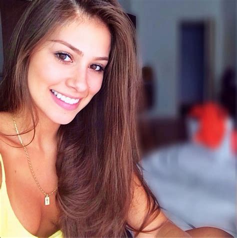 Neymar jr neymar images barcelona now mbappe psg soccer news messi wow products cristiano ronaldo football players. Neymar's-Girlfriend-Pictures (1) - FootyBlog.net