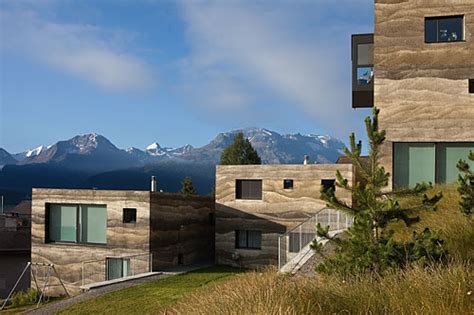 Mierta & kurt lazzarini architekten hat seinen sitz in samedan, kanton graubünden. Wohnüberbauung Giardin in Samedan