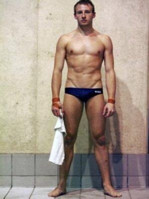 We've all got a triangle of tresses on our private parts. A Mans Guide to Shaving Pubic Hair | Health & Fitness ...