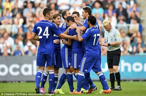 Francesc cesc fàbregas i soler (catalan pronunciation: Vitesse Arnhem 1-3 Chelsea: Cesc Fabregas scores his first ...