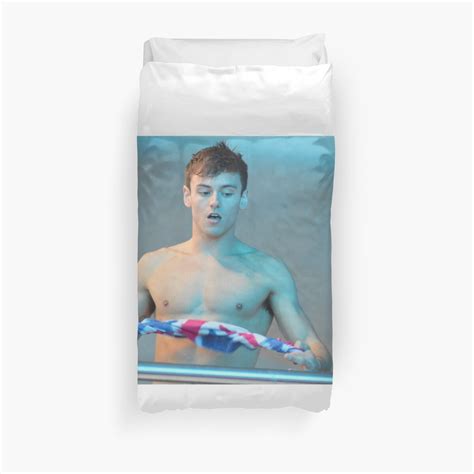 Daley update@tomdaley1994 is knitting during his diving competition! "Tom Daley 2016 with GB towel" Duvet Cover by katonym ...