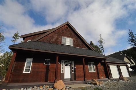 Maybe you would like to learn more about one of these? Roslyn Pines by VR 365 Cle Elum Vacation Rentals, Roslyn ...