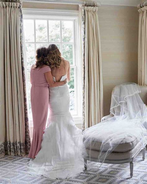 Mother to daughter wedding readings. 55 Heartwarming Mother-Daughter Wedding Photos | Mother ...