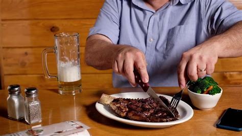 We decided to cast our hesitations. Texas Roadhouse - Home - Rockford, Illinois - Menu, Prices ...