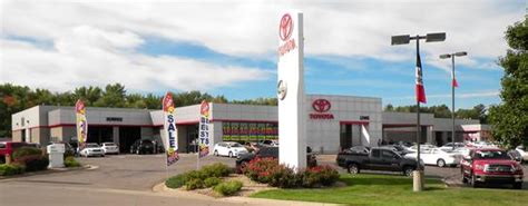 Find the best toyota dealers in topeka, ks. Lewis Toyota car dealership in TOPEKA, KS 66614-1525 | Kelley Blue Book